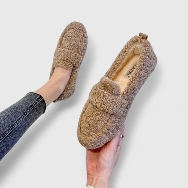 Élan Urbain™ | Chaussons chauds au design élégant