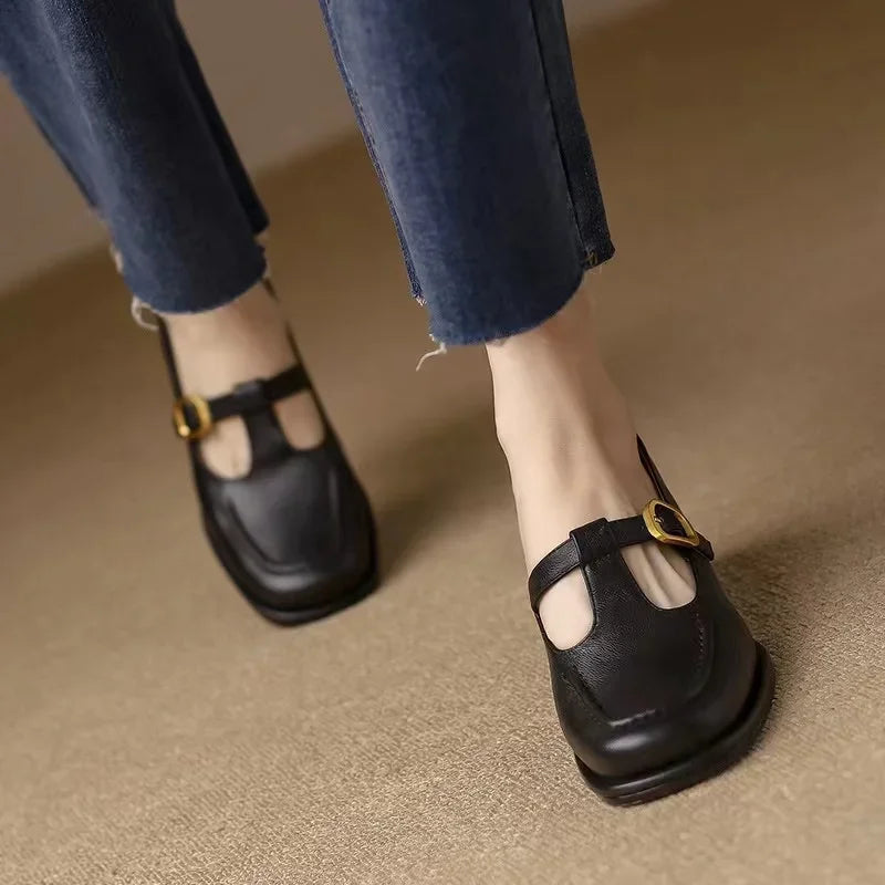 Élan Urbain™ | Mary Janes Ysolenne T-Strap
