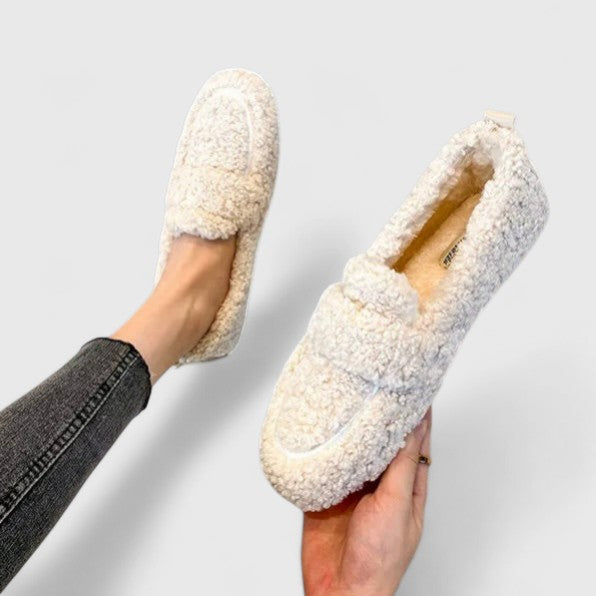 Élan Urbain™ | Chaussons chauds au design élégant